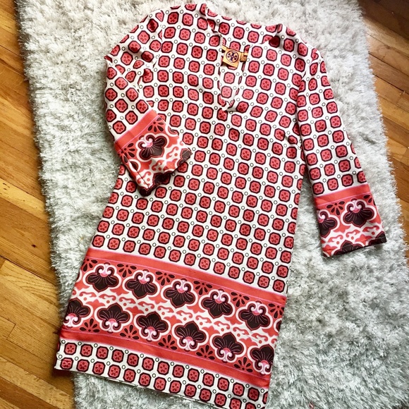 Tory Burch Dresses & Skirts - 1970s Style ECU Tory Burch Silk Tunic Dress Size 2